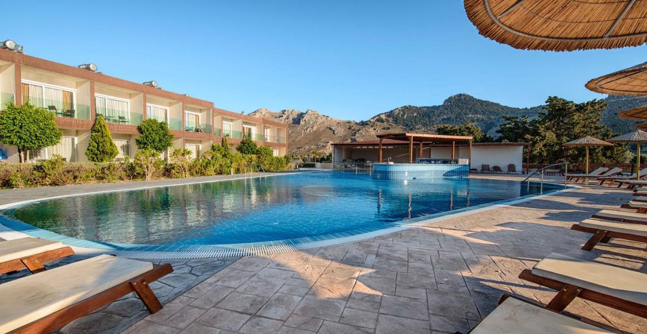 Anavadia Hotell 4*